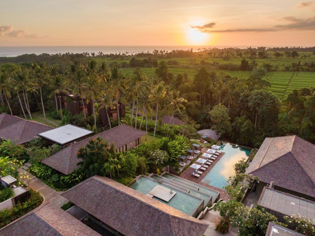 Nirjhara Hotell Tanah Lot Exteriör bild